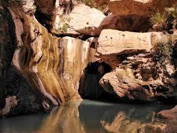 استخر طبیعی، تنگه شوتاریکو پارسیان هرمزگان