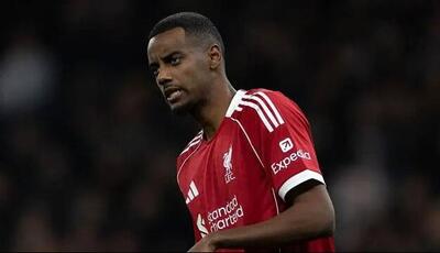 چشم‌انداز تاریک برای ایساک و اسلوت