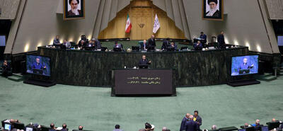 پزشکیان: بازگشت از مسیر تصمیمات غلط ضروری است