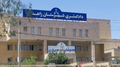 حمله افراد مسلح ناشناس به دادگستری زاهدان/ تکمیلی/ صدا و سیما خبر خودش را تکذیب کرد: حمله ای در کار نبوده است