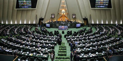 مجلس پای ۲۰ درصد افزایش حقوق نخواهد ایستاد و حتما اصلاح خواهد کرد