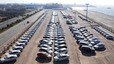 داستان توقف واردات خودرو چیست؟