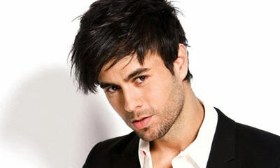  انریکه ایگلسیاس پدر شد