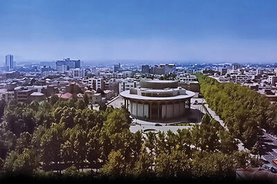 شاه دستور ساخت هتل داد اما تئاتر شهر ساخته شد!