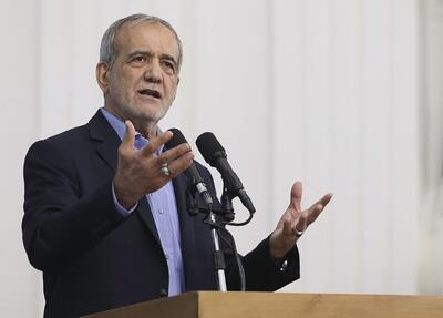 درخواست علنی پزشکیان برای حل بحران آب در صحن مجلس/  هر کسی مدعی است بیاید کمک کند