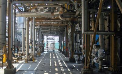 آتش‌سوزی در پتروشیمی آبادان خاموش شد/ این حادثه مصدوم نداشت