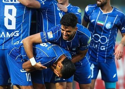 همه چیز در گرو یک مجوز؛ برگزاری بازی استقلال در مشهد فعلا روی هوا!