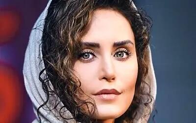 زمستان 1404: الناز شاکروست و خواهرش در سواحل جنوب