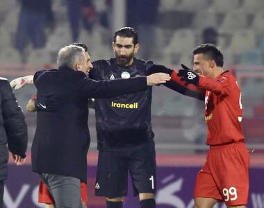 استوری عجیب بیرانوند برای تراکتور؛ این پرواز را ببینید