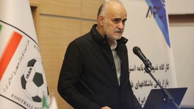 محمدنبی: فرآیند حرفه‌ای‌سازی به‌صورت یکپارچه در باشگاه‌ها  باید نهادینه شود