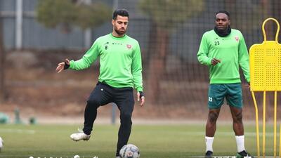 مرتضی زیر تیغ