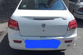  مزایده   رانا TU5  رنگ : سفید  مدل : 93