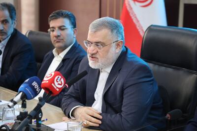  استاندار: ۷۴ درصد حمل‌ونقل پایتخت خودرویی است/ تهران دیگر ظرفیتی برای کار جزیره‌ای ندارد