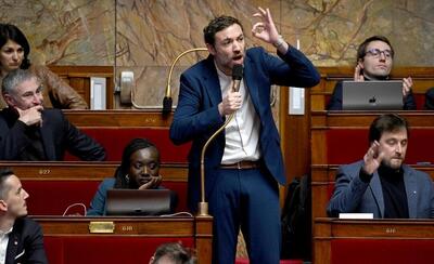  فرانسه در آستانه تعطیلی دولت به سبک آمریکایی