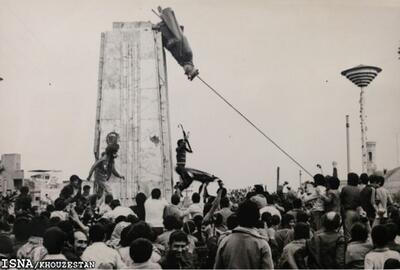 قیمت طلا به دوران انقلاب 57 بازگشت! | نقره و طلا تا کجا بالا می‌روند؟