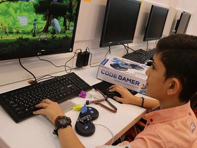  برنامه نویسی  برای کودکان نسل امروز ضرورت دارد 