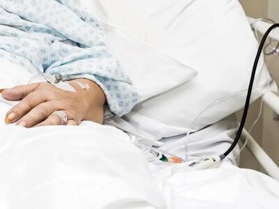 کتک زدن وحشیانه یک پزشک به بیمار در بیمارستان/ ویدئو