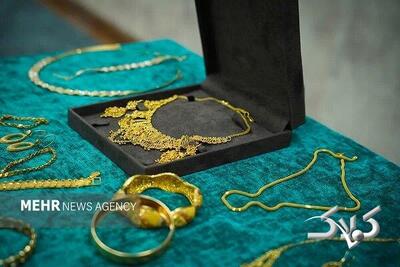 تحویل کیف حاوی طلا توسط پلیس راه آهن آذربایجان - مجله اینترنتی کولاک