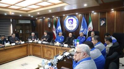 نشست مشترک ایران‌خودرو و فولاد مبارکه - مردم سالاری آنلاین