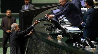 جدال پاستور و بهارستان درباره اولویت‌ها - مردم سالاری آنلاین