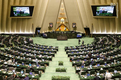 وفاق یعنی تعطیلی نظارت مجلس و نگفتن مطالبات مردم؟!