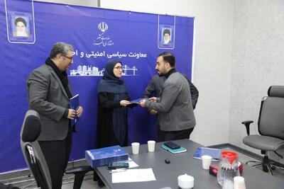  احکام اعضای کمیته اطلاع‌رسانی انتخابات استان البرز ابلاغ شد
