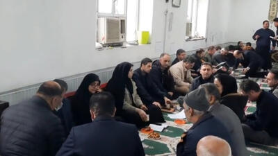  برگزاری میز خدمت جهادی در دهستان خاله سرای اسالم