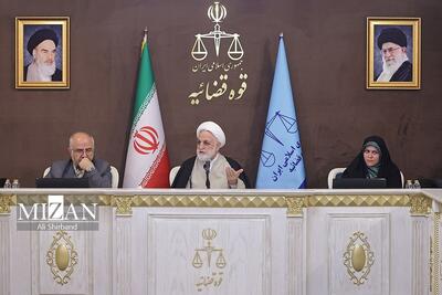 رئیس قوه قضاییه: دستگاه قضایی در عرصه مقابله با فساد و مفسد، به هیچ وجه گزینشی و تبعیض‌آمیز برخورد نمی‌کند