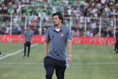 خداحافظی ستاره خارجی پرسپولیس تا پایان دی‌ماه - پارس فوتبال