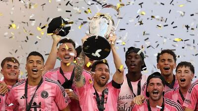 چمن لمس‌شده توسط لیونل مسی را بخرید؛ از ۵۰ تا ۷۵۰ دلار! - پارس فوتبال