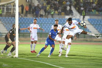 کابوس برانکو ایوانکوویچ مفسر بازی استقلال - پارس فوتبال