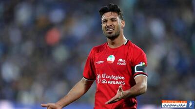 محسن خلیلی : شجاع خلیل‌زاده شادی بعد گل انجام نداد و ادا درآورد