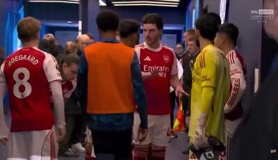 ویدئو: دستورات دکلان رایس به بازیکنان آرسنال - پارس فوتبال