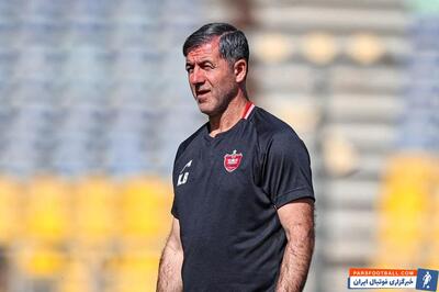 محمدحسین میثاقی : توهین به کریم باقری جایی در فوتبال ندارد