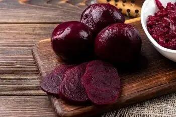  طرز تهیه لبو قرمز در خانه؛ ساده، سالم، خوشمزه