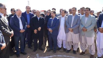 آغاز عملیات اجرایی دو نیروگاه خورشیدی در شرقی‌ترین نقطه کشور