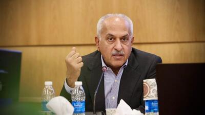 ارز چند نرخی استفاده از کارت‌های بازرگانی اجاره‌ای را ترویج می‌دهد