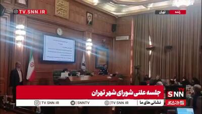  محمدی: یک دست لباس آتش نشانی 450 میلیون تومان است