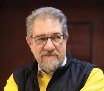 برگزاری جشنواره برای فرهنگ و هنر بسیار سودمند است ولی هزار، اما دارد