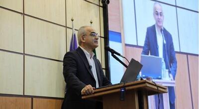  نخبگان باید در کشور مانگار شوند