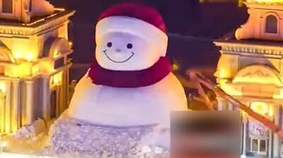 تصاویر بزرگ ترین آدم‌برفی در هاربین چین