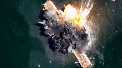 حمله جدید به یک شناور در کارائیب| حملات آمریکا تاکنون بیش از ۱۰۰ کشته داشته است