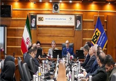 مستندسازی گنجینه شفاهی ایثارگران یک اولویت ملی است - تسنیم