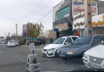 نمایشگاه‌های خودرو؛ بلای جان ترافیک و پیاده‌روهای جاده ساوه - تسنیم