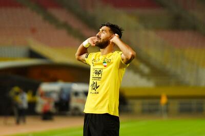  مغانلو از لیست خرید پرسپولیس خارج شد