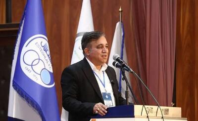 واکنش تاجرنیا به لغو میزبانی استقلال در مشهد: پس استادیوم امام رضا را برای چی ساختید؟