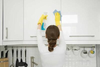  با این محلول کابینت‌ها رو برق بنداز