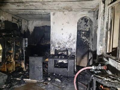  ۲ نفر به دلیل آتش‌سوزی‌ یک واحد مسکونی در چمستان جان باختند