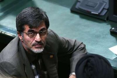 اعتراض کوچک زاده به صحبت‌های ایروانی؛ بعد از گردن‌کلفتی‌های مردک کله زرد، مذاکره منصفانه با آمریکا یعنی چه؟