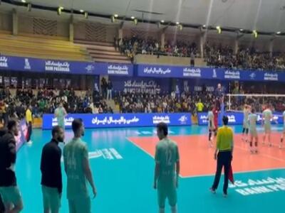 جو سالن فدراسیون در بازی حساس پیکان و فولاد